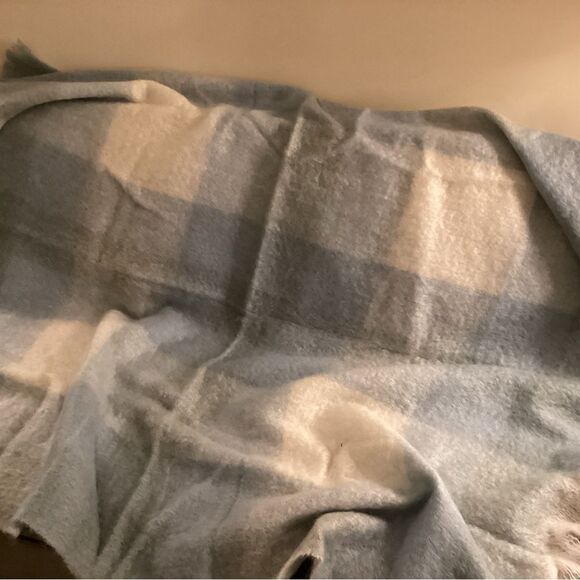 Foxford Light Blue Mohair Wool Throw Blanket - Picture 3 of 5